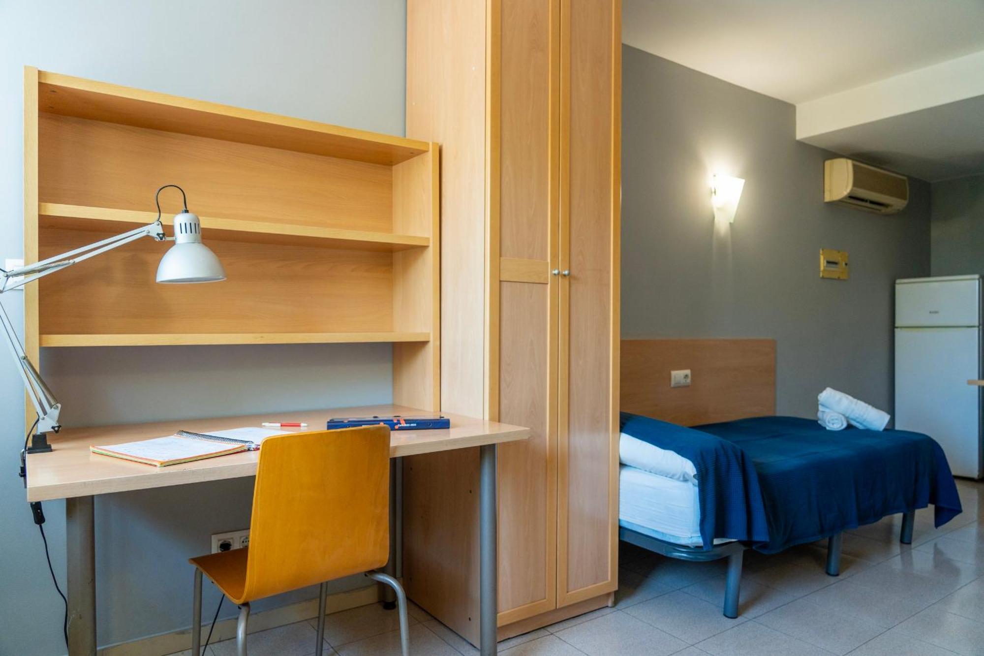 Apartaments Turistics Residencia Vila Nova Vilanova i la Geltrú Exterior foto