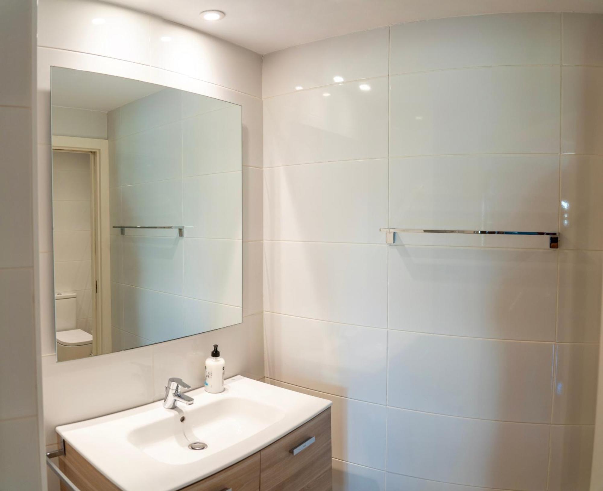 Apartaments Turistics Residencia Vila Nova Vilanova i la Geltrú Exterior foto