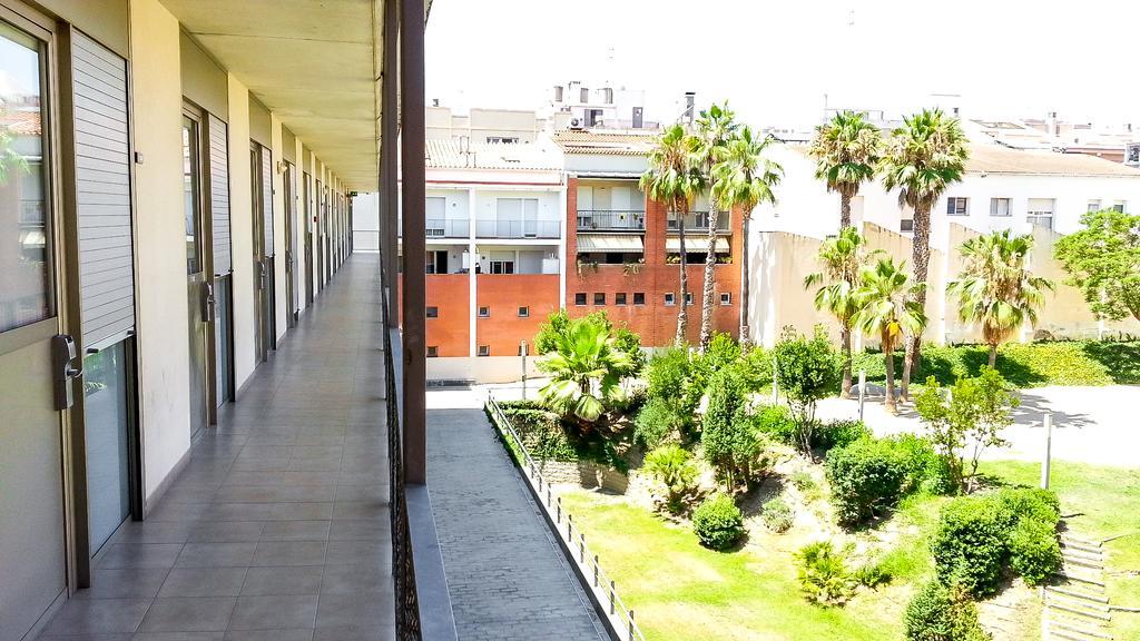 Apartaments Turistics Residencia Vila Nova Vilanova i la Geltrú Zimmer foto
